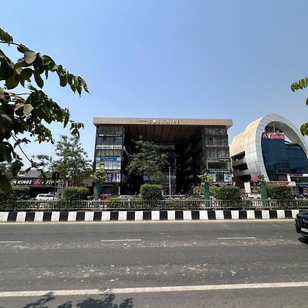 Hotel Gokul Solitaire, Surat Bhatha Dış mekan fotoğraf