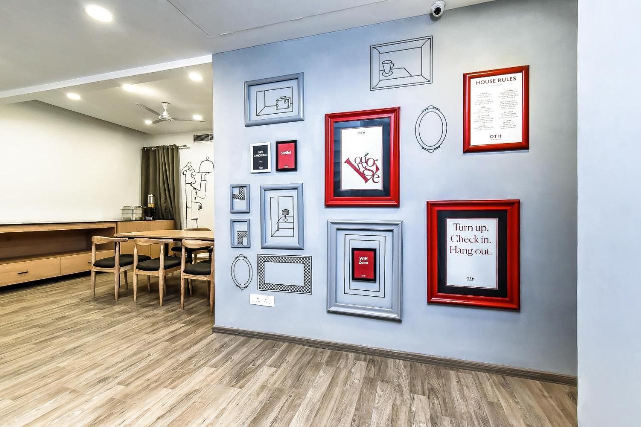 Hotel Gokul Solitaire, Surat Bhatha Dış mekan fotoğraf
