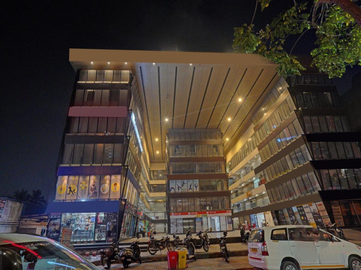 Hotel Gokul Solitaire, Surat Bhatha Dış mekan fotoğraf